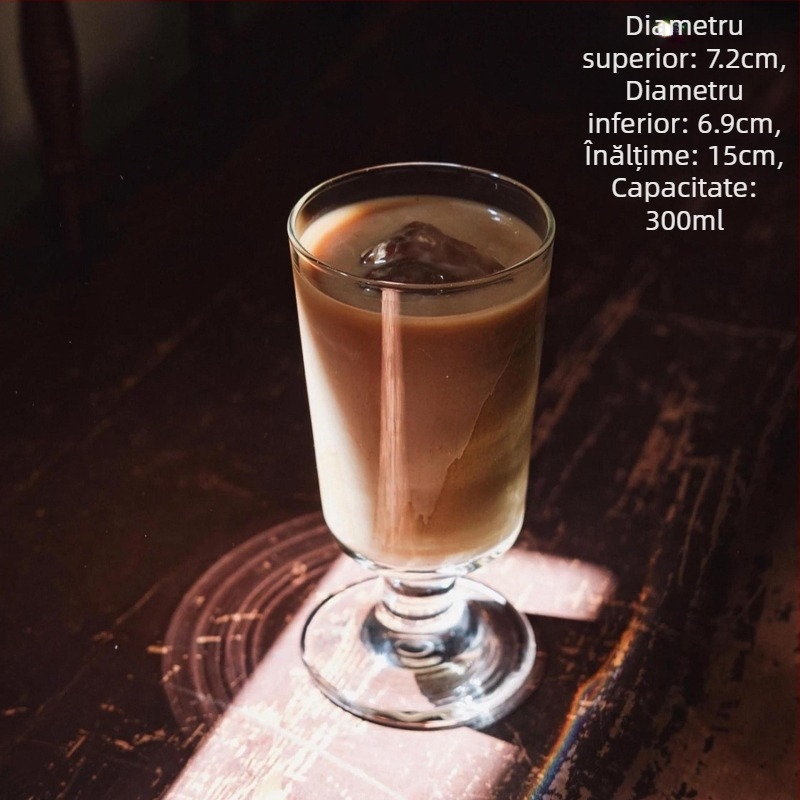 Pahar de sticlă elegant pentru băuturi: latte rece, cafea și sucuri