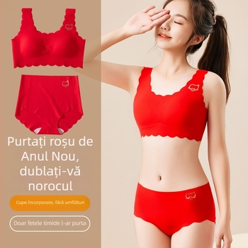 Set de lenjerie roșu pentru adolescenți: sutien și chiloți