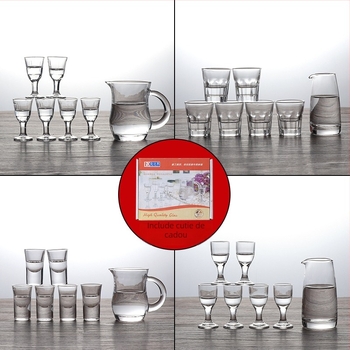 Set cadou de pahare din sticlă pentru băuturi spirtoase — pahare înalte, cu formă de glonț