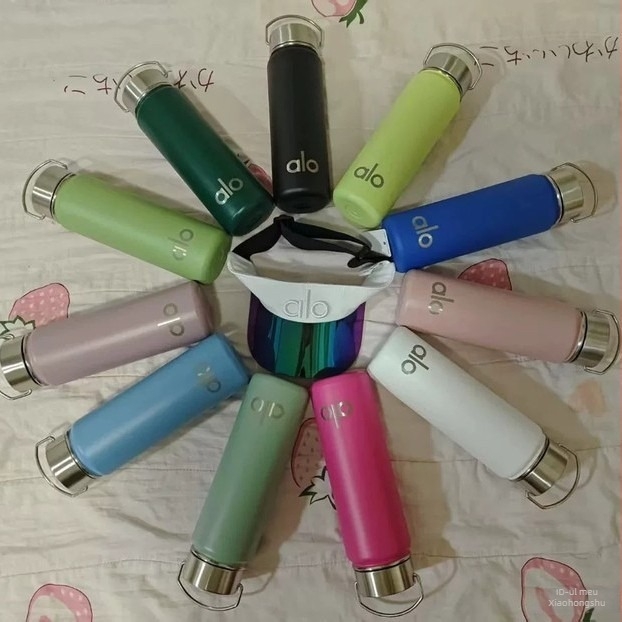Alo 720 ml cană izolată din oțel inoxidabil, cu mâner portabil, pentru utilizare în aer liber