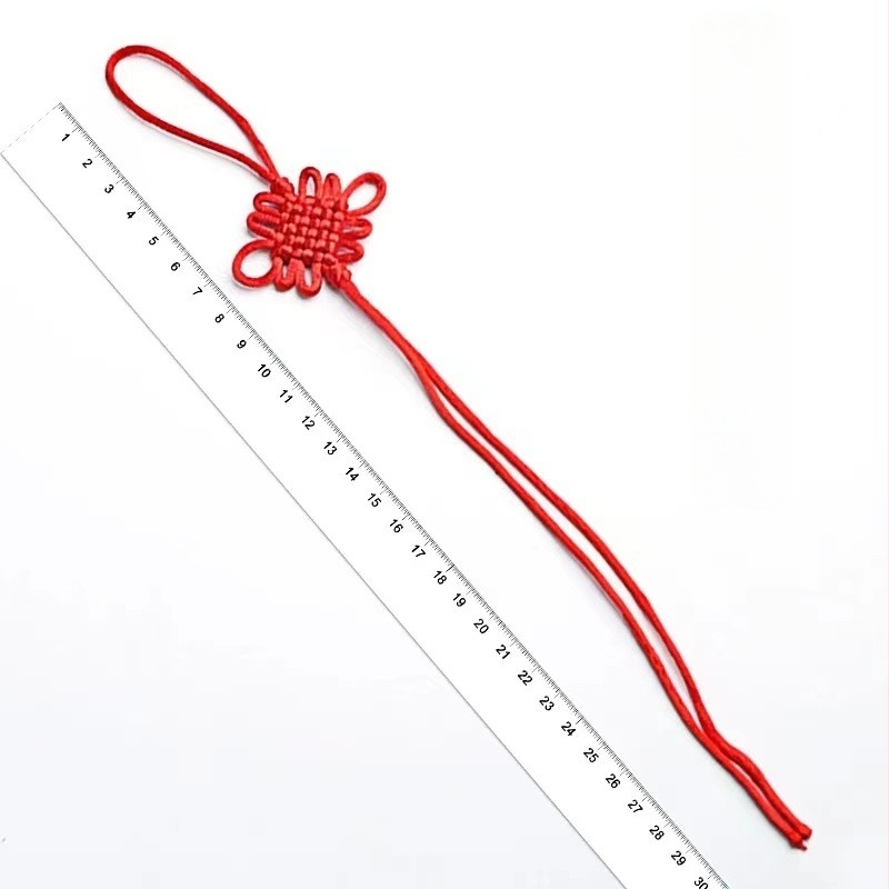 Set de 6 pandante mici din nod chinezesc cu ciucuri, pentru decor de Anul Nou, țesute manual pentru decorul casei