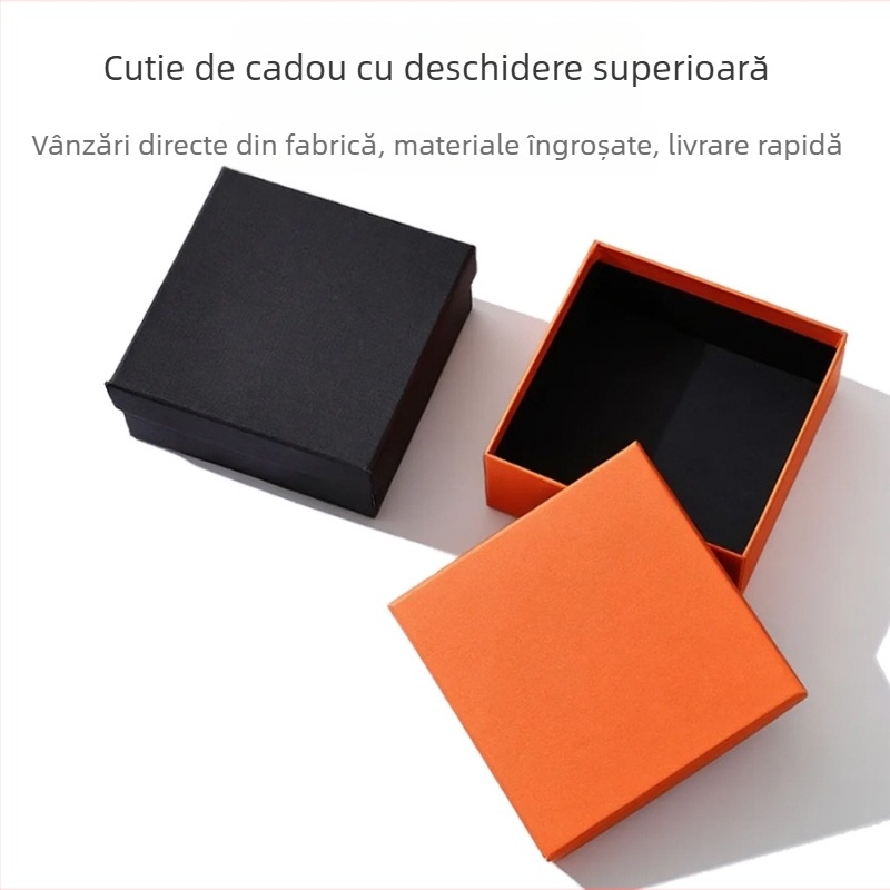 Cutie albă pentru bijuterii, cu capac superior și capac inferior, din carton, 12x12x5 cm