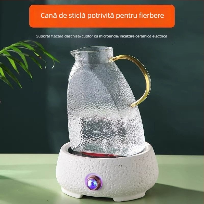 Recipient de apă din sticlă borosilicată înaltă, cu textură ciocănită, capacitate mare, rezistent la căldură și frig, pentru uz casnic.