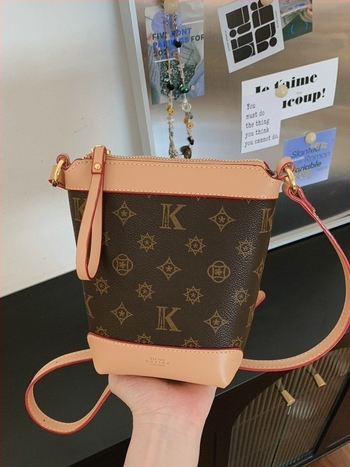 Guti Koumi geantă de damă tri-color, capacitate mare, bucket crossbody