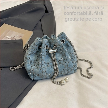 Geantă bucket din denim pentru femei, cu lanț, elegantă și luxoasă, purtare zilnică, vară 2025