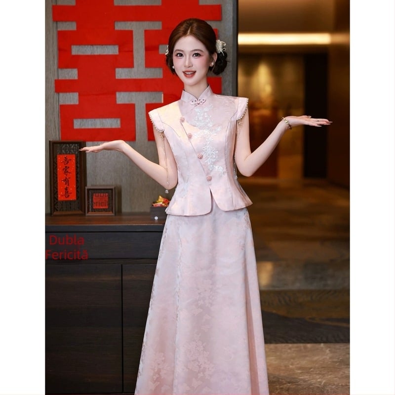 Halat de mireasă roz în stil chinezesc nou și set cheongsam pentru logodnă și înregistrare, purtare zilnică