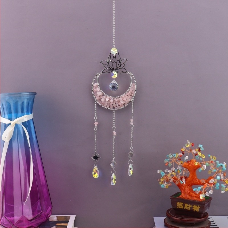 Clopoțel de vânt din cristal natural, cu lotus, lună în formă de semilună și captator de soare, decor suspendat pentru casă – model T75