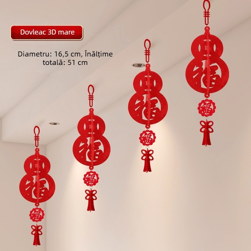 Decorațiune pentru living de Anul Nou: simbol tradițional de binecuvântare, lampă roșie în formă de dovleac, ornament suspendat din catifea, în stil chinezesc.