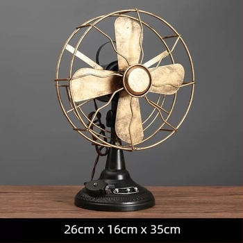 Figurine decorative vintage: modele nostalgice ale gramofonului vechi, radioului, aparatului foto și telefonului