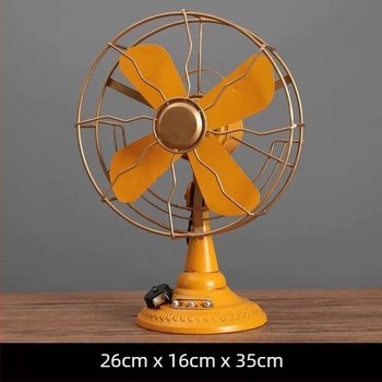 Figurine decorative vintage: modele nostalgice ale gramofonului vechi, radioului, aparatului foto și telefonului