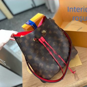 Geantă tip găleată din PVC cu șnur, curea de umăr/crossbody, mini geantă de damă