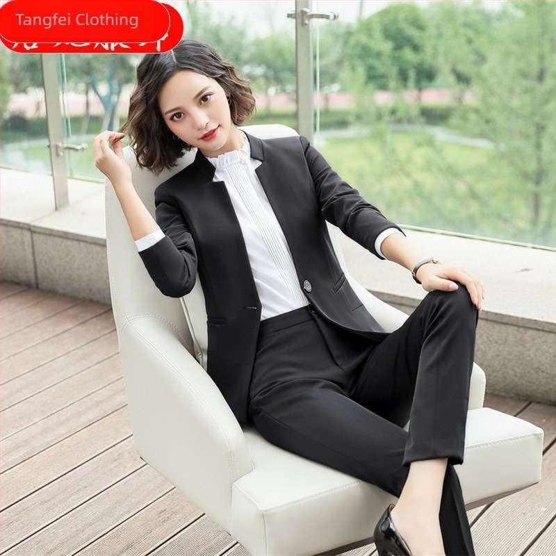 Uniformă feminină pentru recepția hotelului – ținută profesională pentru recepție, supraveghere, manager și casier, colecție de iarnă.