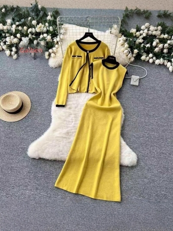 Set elegant de două piese pentru femei: cardigan tricotat cu guler rotund și rochie fără mâneci pentru toamnă și iarnă.