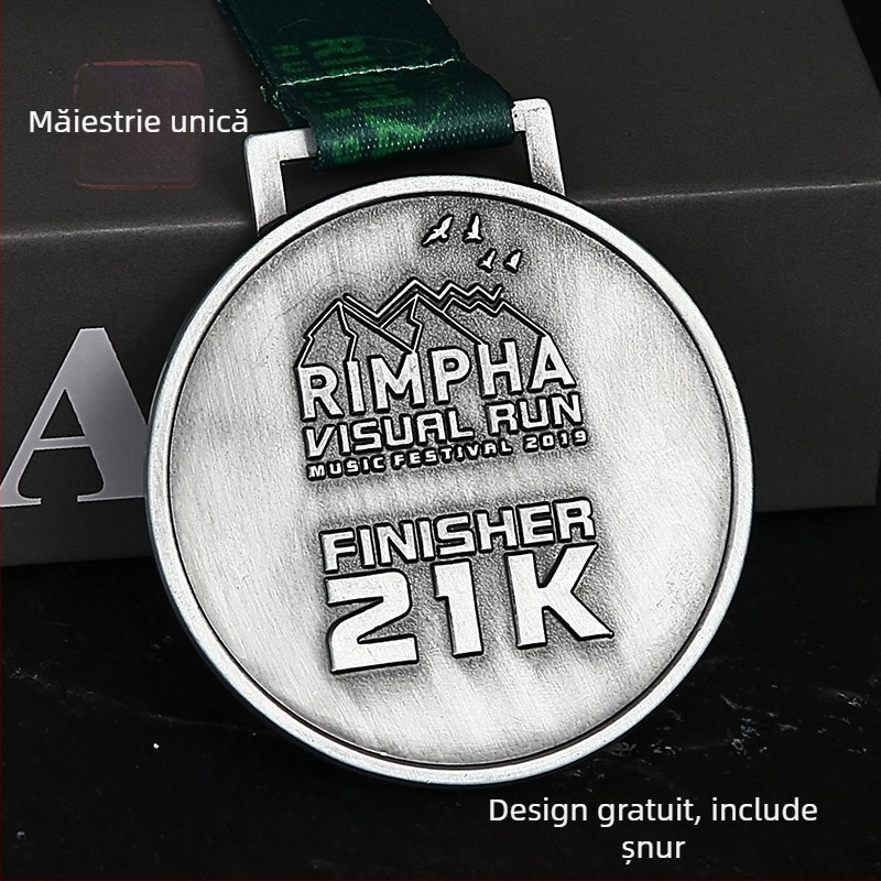 Medalie metalică personalizată pentru maraton și eveniment sportiv, cu finisaj emailat și electroplacare