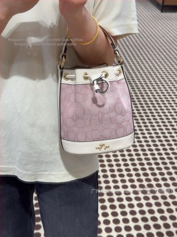 Koujia Piele naturală Dempsey15 Mini Geantă tip găleată cu șnur, Poșetă de mână/umăr, crossbody pentru femei, casual și versatilă