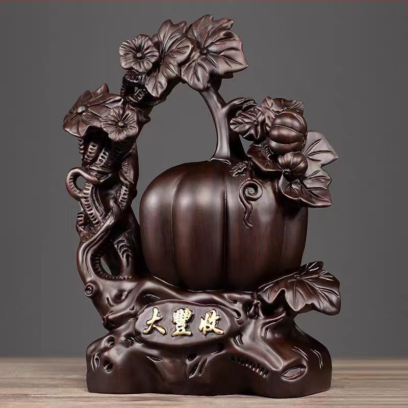 Ornament din lemn de abanos: dovleac de toamnă sculptat, decor pentru living
