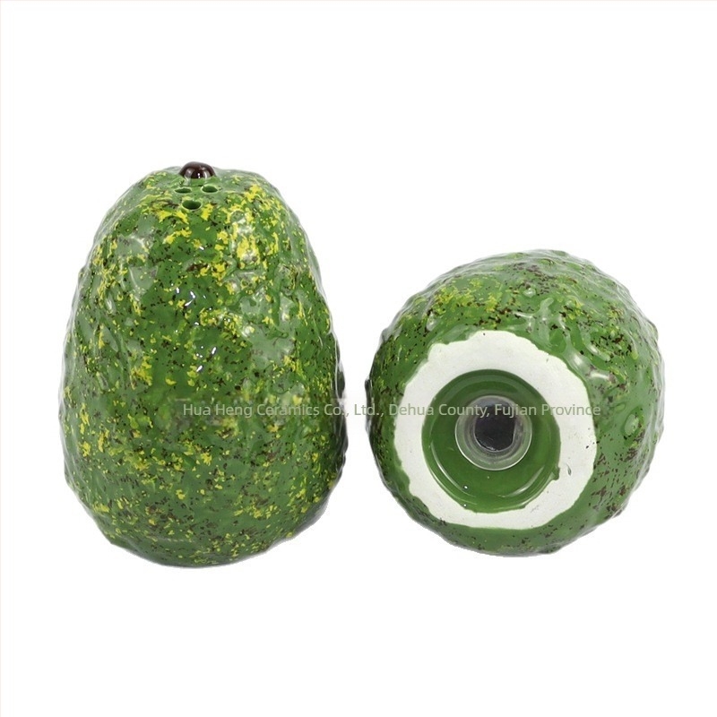 Set ceramic în stil pastoral, în formă de ardei verde, pentru sare și piper