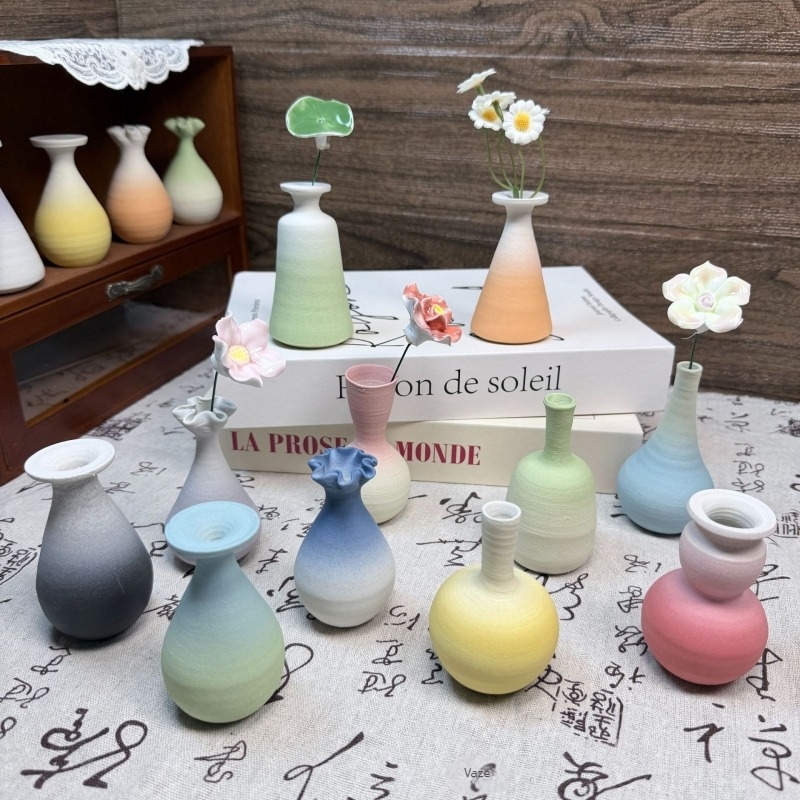 Vază ceramică cu gradient mat, lucrată manual, suport decorativ de birou pentru flori, artă modernă