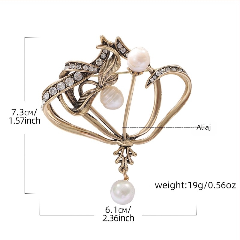 Broșă vintage cu floare de perlă pentru femei – accesoriu elegant pentru pulover și costum