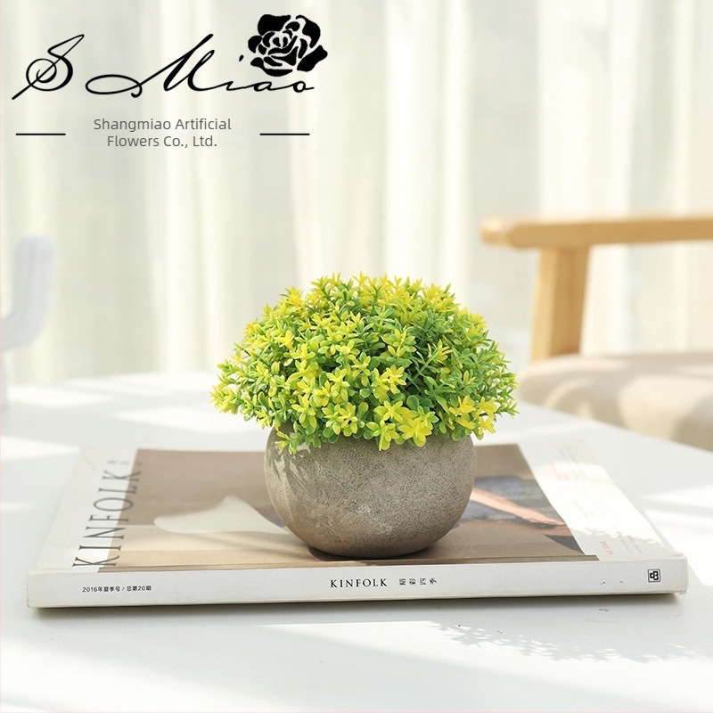 Plantă artificială în ghiveci, flori din plastic pentru decor, nunți și ședințe foto