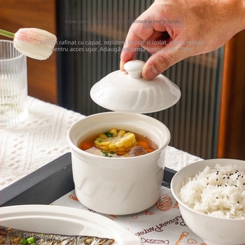 Set de veselă postnatal pentru o persoană, destinat centrelor de maternitate, cu farfurii și tacâmuri, ceramică.