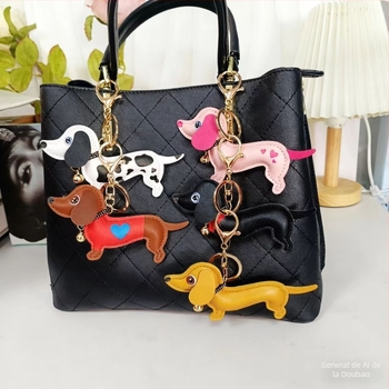 Pandantiv din piele pentru chei, în formă de dachshund miniatural